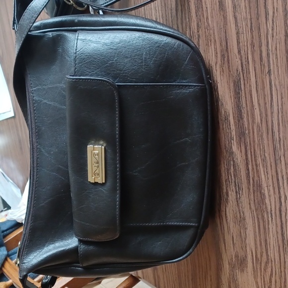 T.r Bentley brown leather purse, 11x8x4 - Picture 1 of 7